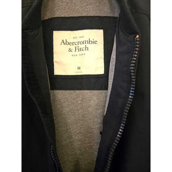 ABERCROMBIE & FITCH STADIUM JUMPER BOMBER JACKETSize Men's M Inside zip pocketC - Picture 4 of 9